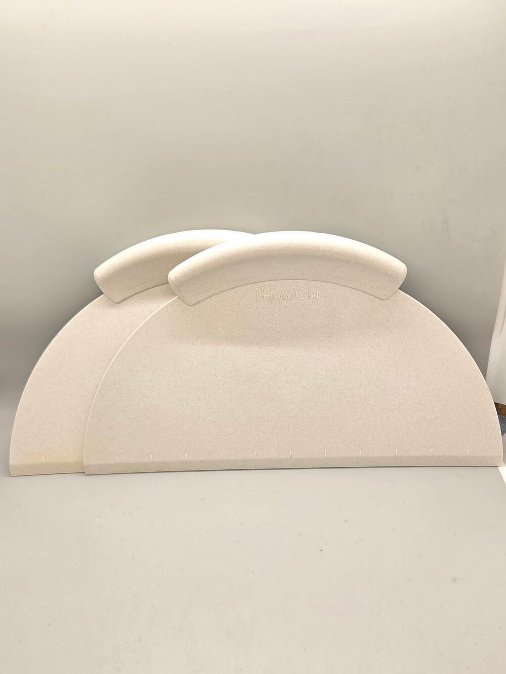 Pampered Chef Set of 2 Lift & Serve #2125 kitchen tool